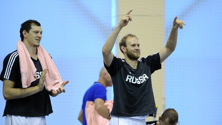 Руслан ПАТЕЕВ и Антон ПОНКРАШОВ. Фото Алексей ИВАНОВ,