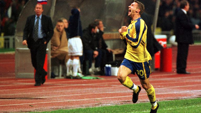 9 октября 1999 года. Москва. Россия - Украина - 1:1. Секунду назад Андрей ШЕВЧЕНКО