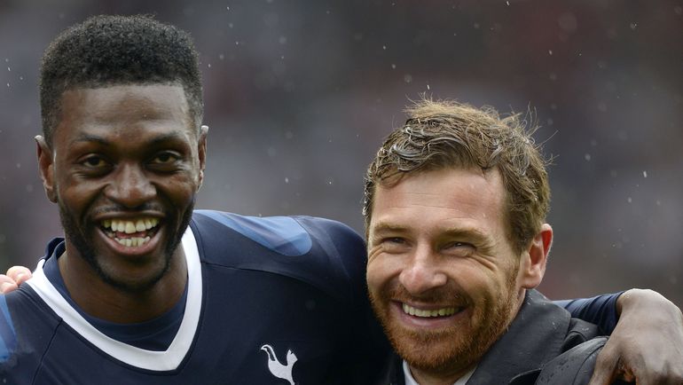 Эмманюэль АДЕБАЙОР (слева) и Андре ВИЛЛАШ-БОАШ. Фото AFP