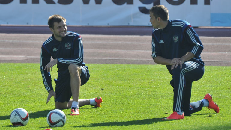 Владимир ГРАНАТ (слева) и Артем ДЗЮБА. Фото Александр ФЕДОРОВ,