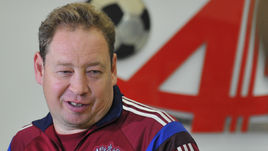 Леонид СЛУЦКИЙ.