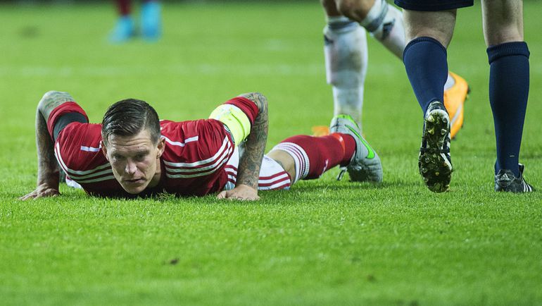 Копенгаген. Дания - Албания - 0:0. Капитан датчан Даниэль АГГЕР. Фото AFP