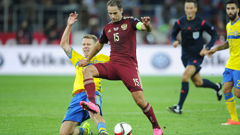 В атаке Роман ШИРОКОВ (против Понтуса ВЕРНБЛУМА). Фото Алексей ИВАНОВ,