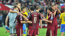 Суббота. Москва. Тушино. Россия - Швеция - 1:0. Радость россиян после финального свистка.