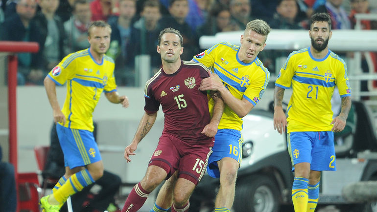 5 сентября, Москва. Россия-Швеция – 1:0. Роман ШИРОКОВ. Фото Алексей ИВАНОВ,