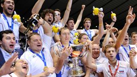 4 декабря 2011 года. Токио. Сборная России Владимира АЛЕКНО - обладатель Кубка мира!