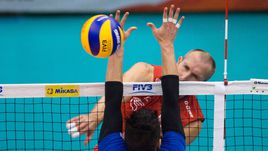 Возвращение Тетюхина: победа над Венесуэлой и человек в черной маске