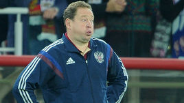 Главный тренер сборной России Леонид СЛУЦКИЙ.