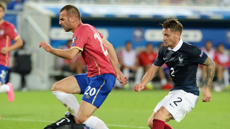 7 сентября. Бордо. Франция - Сербия - 2:1. Петар ШКУЛЕТИЧ (слева). Фото AFP