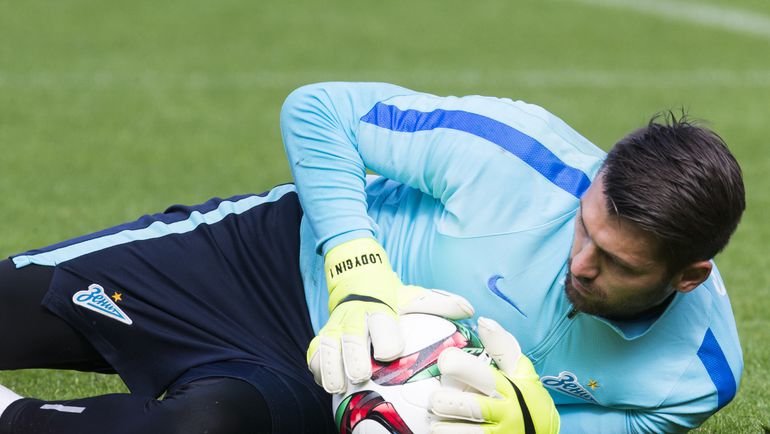 Четверг. Санкт-Петербург. Юрий ЛОДЫГИН на тренировке