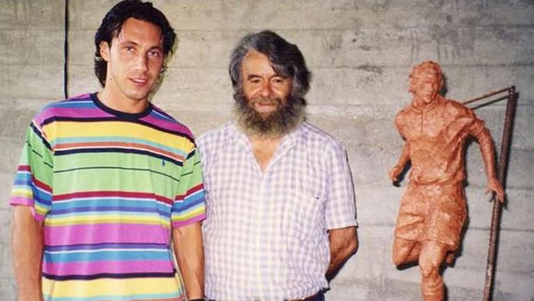 Александр МОСТОВОЙ так и не дождался себе памятника.