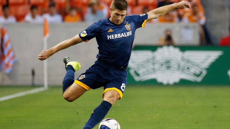 Стивен ДЖЕРРАРД осваивается в MLS. Фото AFP