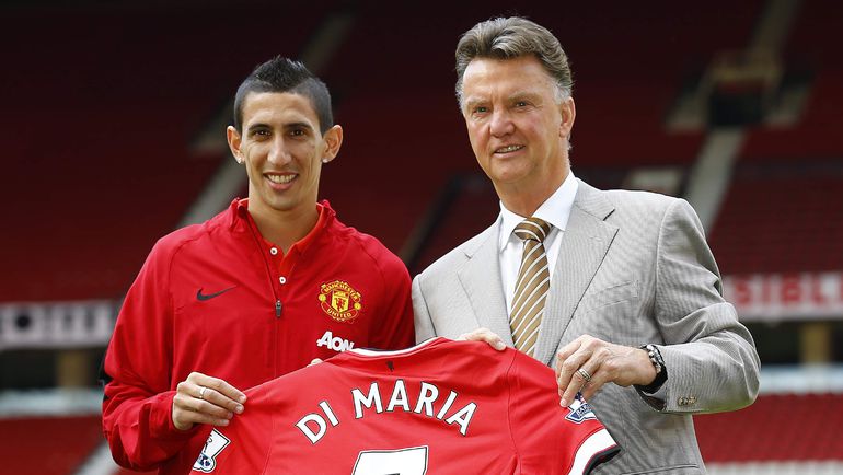 Анхель ДИ МАРИЯ и Луи ВАН ГАЛ. Фото REUTERS