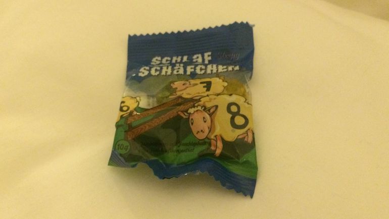 Мармеладные овечки для жильцов в