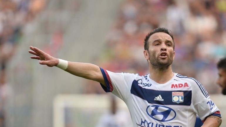 Сейчас Матье ВАЛЬБУЭНА выступает за