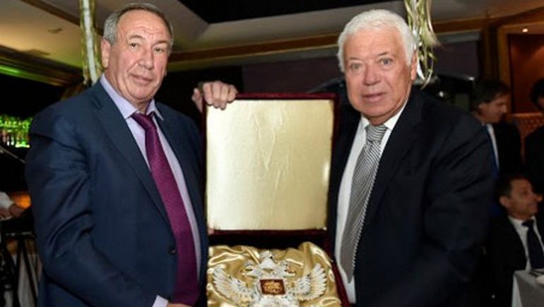 Шамиль ТАРПИЩЕВ (слева) в Иркутске.