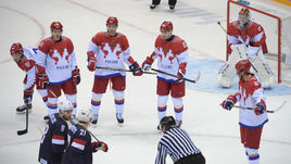 Как подобрать великолепную пятерку и вратаря сборной России?