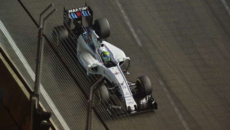 Сход Фелипе МАССЫ. Фото AFP