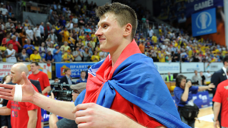 Адрей ВОРОНЦЕВИЧ благодарен болельщикам не только за поддержку, но и за конструктивную критику. Фото Алексей ИВАНОВ,