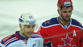 Вчера. Москва. ЦСКА – СКА – 1:2. Илья КОВАЛЬЧУК и Александр РАДУЛОВ.