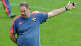 Главный тренер ЦСКА Леонид СЛУЦКИЙ.