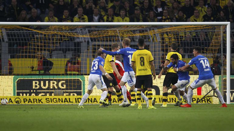 Воскресенье. Дортмунд.