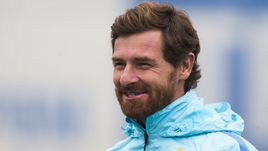 Понедельник. Санкт-Петербург. Андре ВИЛЛАШ-БОАШ на тренировке