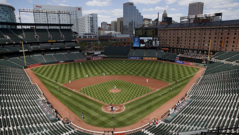 Кажется, европейцам скоро нужно будет разучивать правила бейсбола. А фаворит и главный претендент на медаль уже известен сейчас. Фото REUTERS Кажется, европейцам скоро нужно будет разучивать правила бейсбола. А фаворит и главный претендент на медаль уже известен сейчас. Фото REUTERS