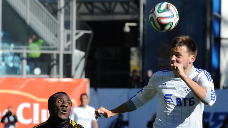 Владимир ГРАНАТ (против Сейду ДУМБЬЯ). Фото Никита УСПЕНСКИЙ, Владимир ГРАНАТ (против Сейду ДУМБЬЯ). Фото Никита УСПЕНСКИЙ,