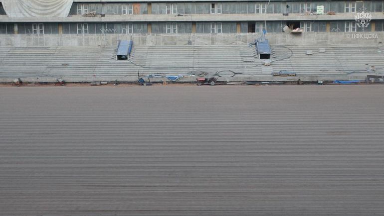 На стадионе ЦСКА засеяли газон. Фото Сайт ЦСКА На стадионе ЦСКА засеяли газон. Фото Сайт ЦСКА
