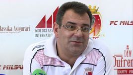 Тренер-совместитель сборной Молдавии Штефан СТОЙКА.