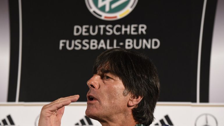 Будущие фавориты Euro из Германии могут начинать подыскивать себе отель и базу во Франции. Фото REUTERS Будущие фавориты Euro из Германии могут начинать подыскивать себе отель и базу во Франции. Фото REUTERS