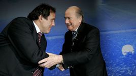 Мишель ПЛАТИНИ и Зепп БЛАТТЕР - теперь в одной лодке.