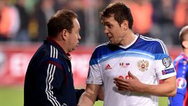 Пятница. Кишинев. Молдавия - Россия - 1:2. Леонид СЛУЦКИЙ и Артем ДЗЮБА.