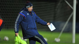 Главный тренер сборной России Леонид СЛУЦКИЙ.