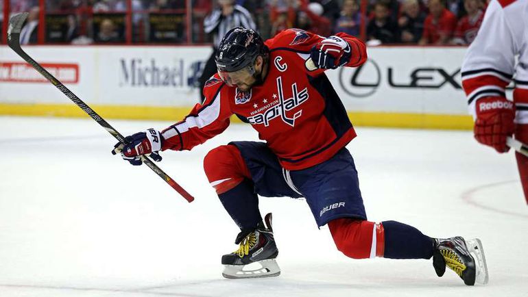 Александр ОВЕЧКИН. Фото REUTERS Александр ОВЕЧКИН. Фото REUTERS