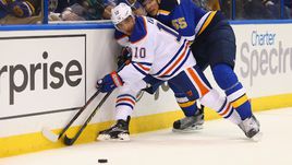 Наиль ЯКУПОВ (№10).