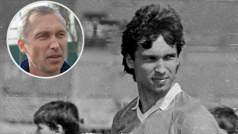 Нападающий Нападающий