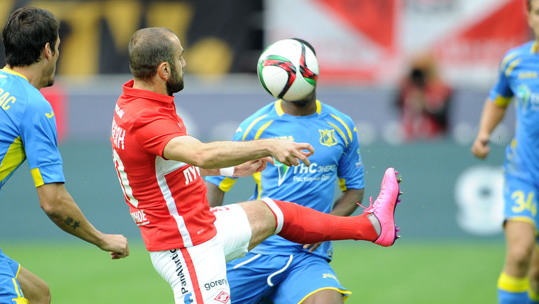 Юра МОВСИСЯН не доиграл матч с Юра МОВСИСЯН не доиграл матч с