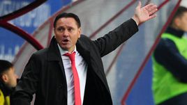 Главный тренер