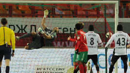 Кубок покинул Черкизово.  "Амкар" выбил "Локомотив"