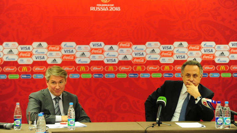 Четверг. Москва. Виталий МУТКО (справа) и генеральный директор оргкомитета Четверг. Москва. Виталий МУТКО (справа) и генеральный директор оргкомитета