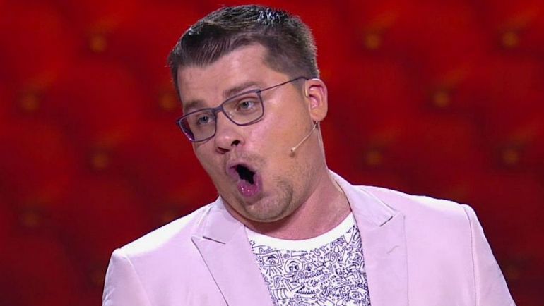 Гарик ХАРЛАМОВ в Comedy Club. Фото rutube.ru Гарик ХАРЛАМОВ в Comedy Club. Фото rutube.ru