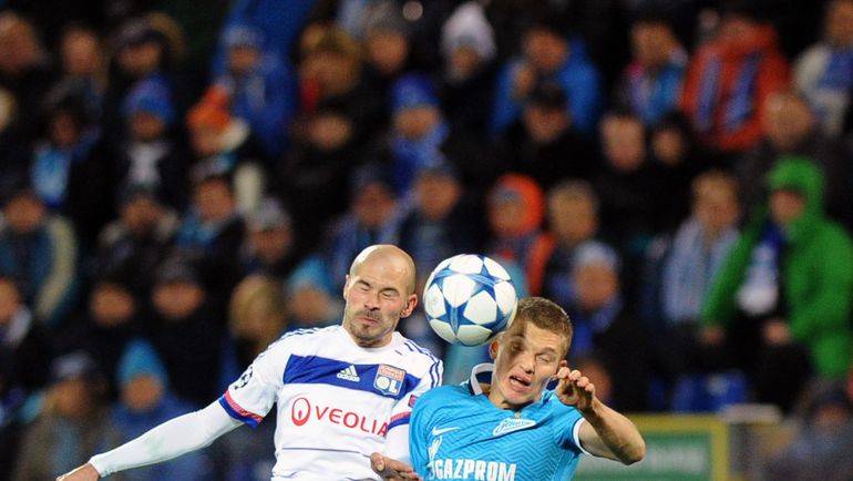 Кристоф ЖАЛЛЕ (слева) против Олега ШАТОВА. Фото AFP Кристоф ЖАЛЛЕ (слева) против Олега ШАТОВА. Фото AFP