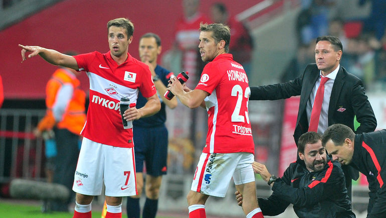 Кирилл КОМБАРОВ, Дмитрий КОМБАРОВ и Дмитрий АЛЕНИЧЕВ. Фото Александр ФЕДОРОВ, Кирилл КОМБАРОВ, Дмитрий КОМБАРОВ и Дмитрий АЛЕНИЧЕВ. Фото Александр ФЕДОРОВ,