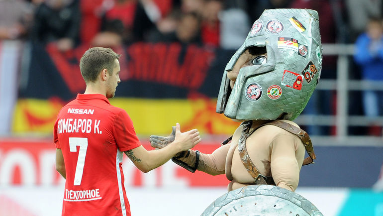 Кирилл КОМБАРОВ. Фото Алексей ИВАНОВ, Кирилл КОМБАРОВ. Фото Алексей ИВАНОВ,