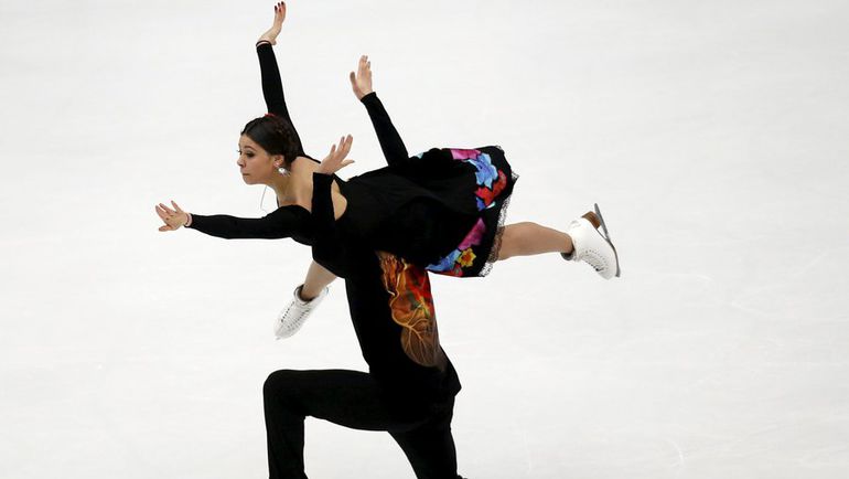 Сегодня. Пекин. Елена ИЛЬИНЫХ и Руслан ЖИГАНШИН в произвольной программе. Фото REUTERS Сегодня. Пекин. Елена ИЛЬИНЫХ и Руслан ЖИГАНШИН в произвольной программе. Фото REUTERS