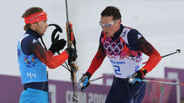 Антон ШИПУЛИН и Александр ЛЕГКОВ устроили соревнование в стрельбе.