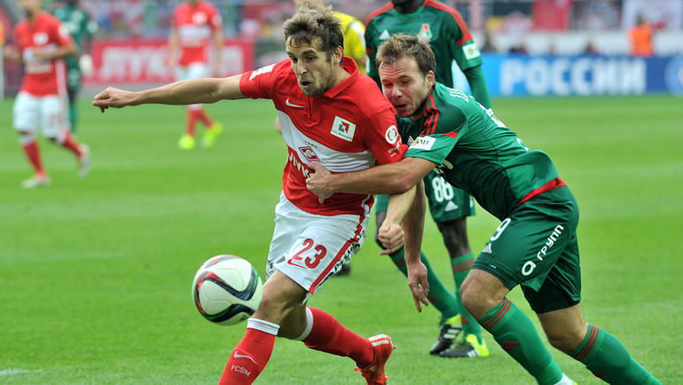 Роман ШИШКИН (справа) против Дмитрия КОМБАРОВА. Фото Алексей ИВАНОВ, Роман ШИШКИН (справа) против Дмитрия КОМБАРОВА. Фото Алексей ИВАНОВ,