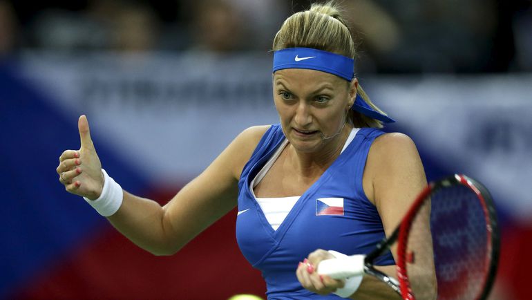 Воскресенье. Прага. Петра КВИТОВА долго упиралась в матче с Марией Шараповой. Фото REUTERS Воскресенье. Прага. Петра КВИТОВА долго упиралась в матче с Марией Шараповой. Фото REUTERS